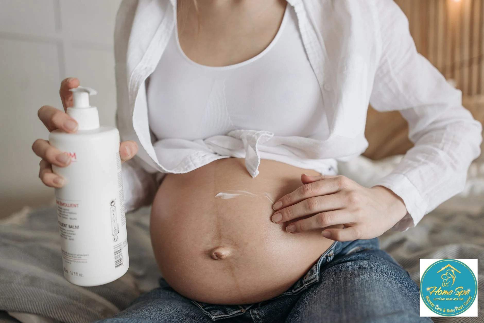 professional photo of a mother gently applying baby lotion on her newborn after bath, soft and warm lighting, 1024x1024