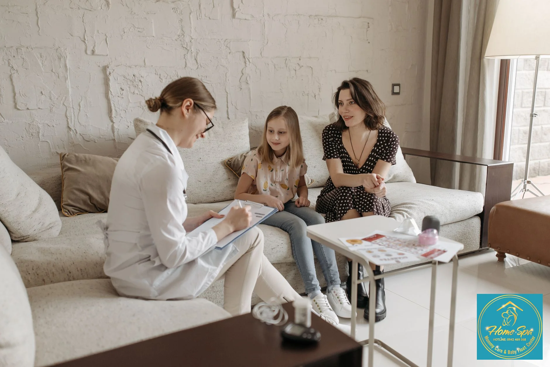 professional photo of a lactation consultant providing home visit services to a new mother, 1024x1024